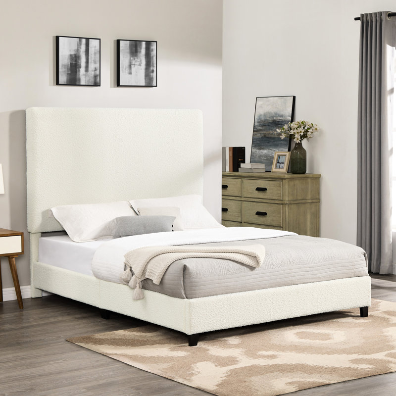 Grand lit plateforme tapissier blanc