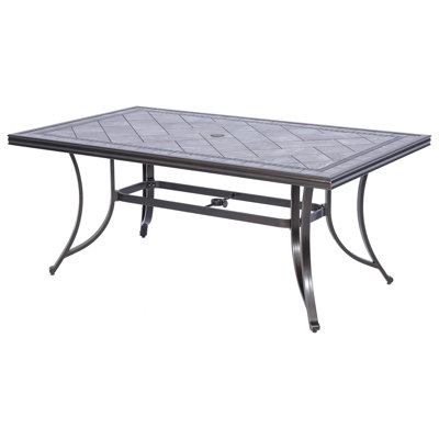 Table de salle à manger d'extérieur Jaykwon
