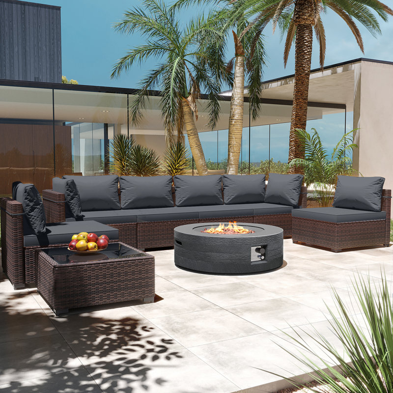 Ensemble de conversation de patio en rotin 8 pièces avec coussins et table de foyer d'extérieur de 42 pouces, Gris foncé