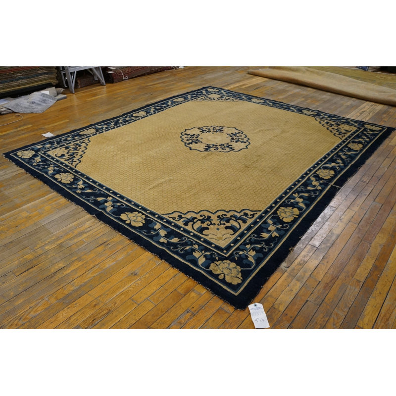 Tapis chinois clair de couleur crème clair du milieu du 19e siècle Ningxia