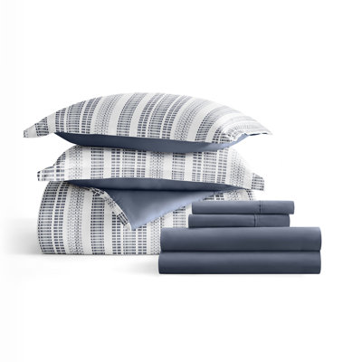 7-Piece Bedding Bundle - Pattern Comforter and Sheet Set