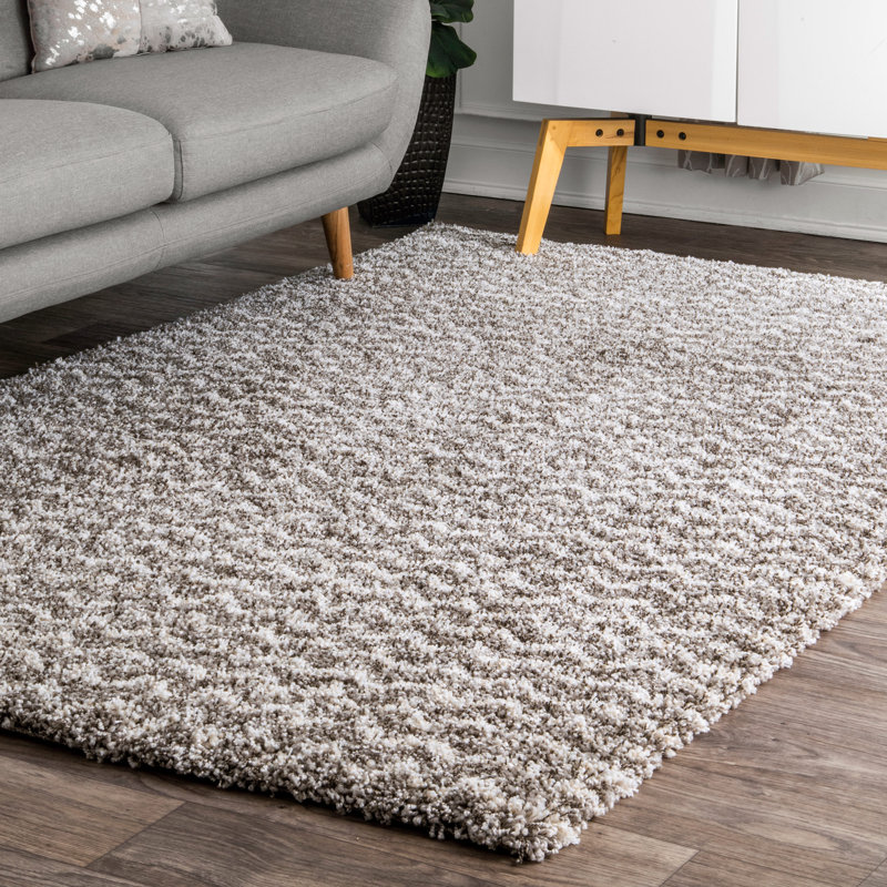 Tapis gris foncé à chevrons Sherer, Rectangle 7 pi 6 po x 9 pi 6 po