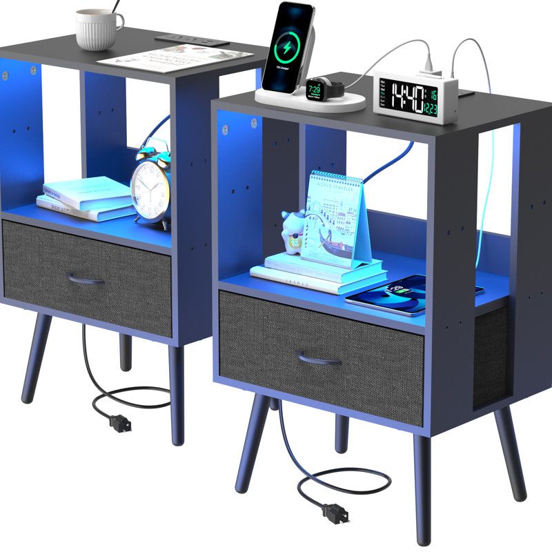 Ensemble de 2 tables de chevet avec station de charge, éclairage à DEL télécommandé, tiroir non tissé et pieds en fer en métal, panneau enduit imperméable facile à installer, particules Scratch longue durée