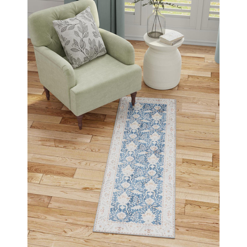 Mochnick Performance Chenille Floral Indoor Rug, Runner 2'7" x 10'
