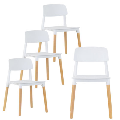 Chaise Kinnane