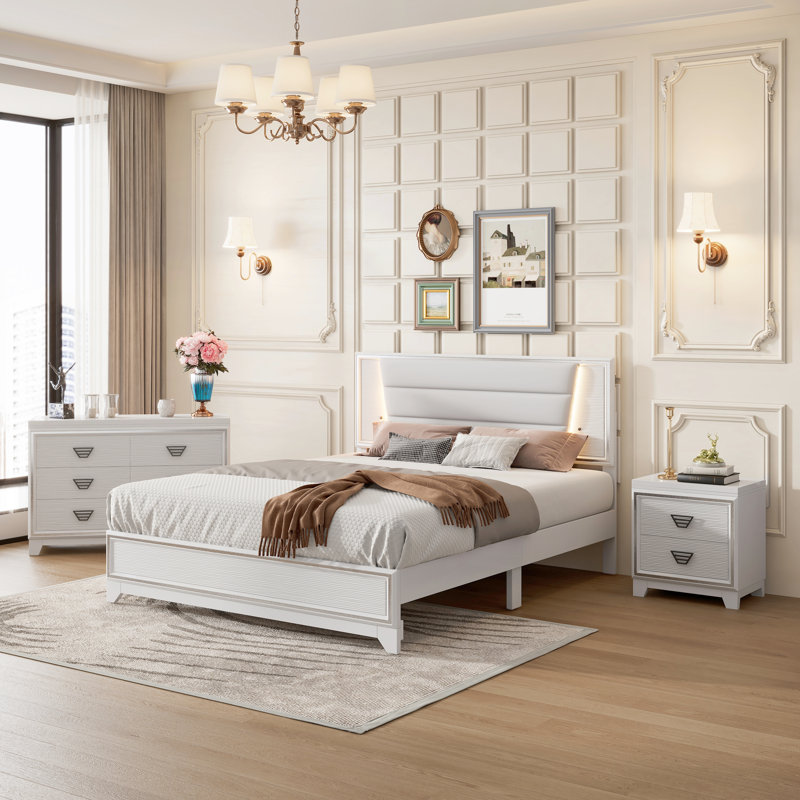 Ensemble de chambre à coucher 3 pièces pour grand lit tapissier avec lumières DEL, tables de chevet et rangement, Blanc