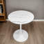  Table bistro ronde moderne en faux marbre blanc avec base tulipe pour petits espaces-1468717725-1469075092