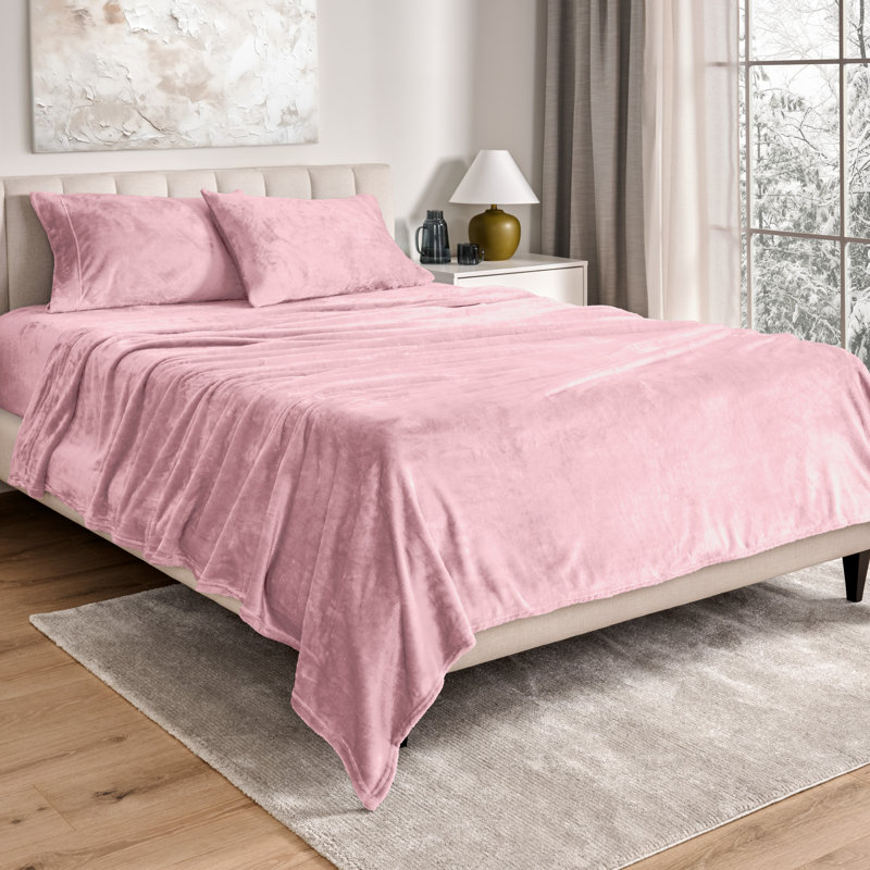 Microplush Sheet Set, Queen Sheet Set + 1 Fitted Sheet + 2 Pillowcases, Light Pink