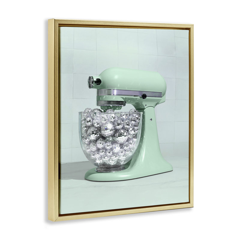 Mélangeur de cuisine Disco sur cadre flottant vert, design par Lish Creative, 21 x 17, Cadre flottant métallique doré
