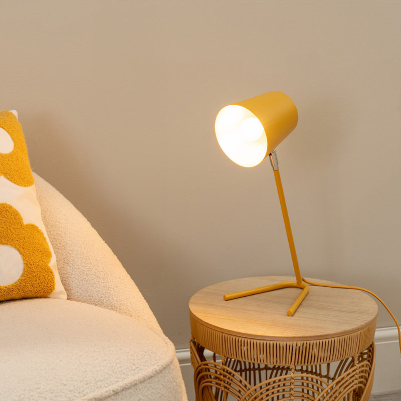 Rikkilee Metal Desk Lamp, Yellow