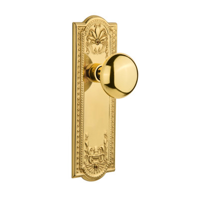 Meadows Plate with New York Door Knob