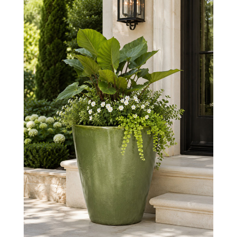 27.5 in. Vaso Planter - Apple Green