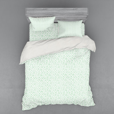 Luau Farmhouse / Country Floral Duvet Cover