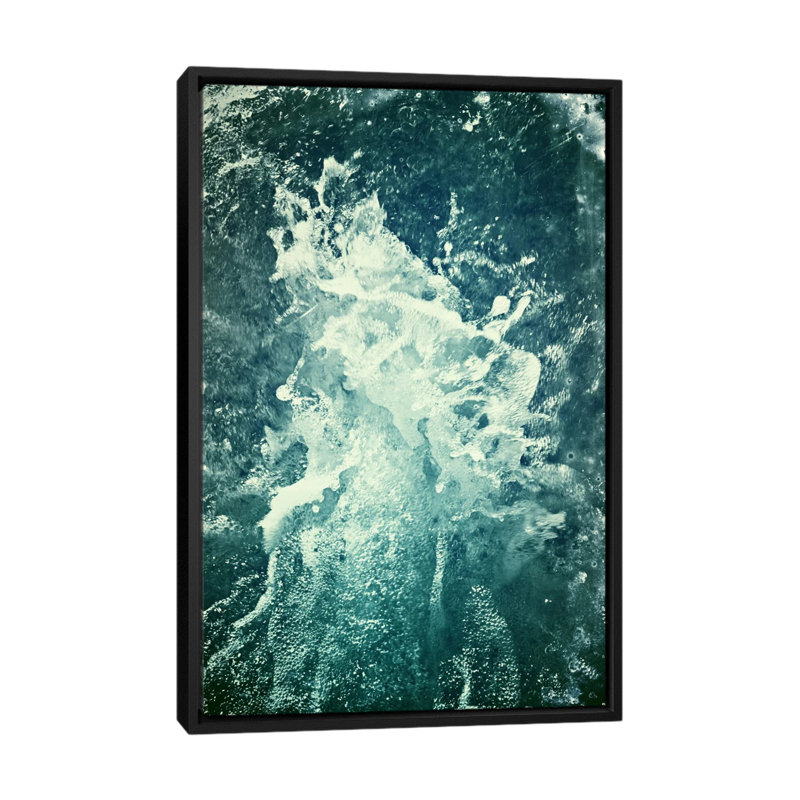 « water iv », reproduction d’art sur toile, H 26 po x l 18 po x P 1,5 po, Toile avec cadre noir, Pas de tapis