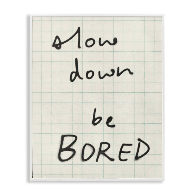 «Slow Down Be Bored Giclee Art», conception de Victoria Barnes, 20" H x 16" W, Estampe numérique encadrée blanc bord de mer