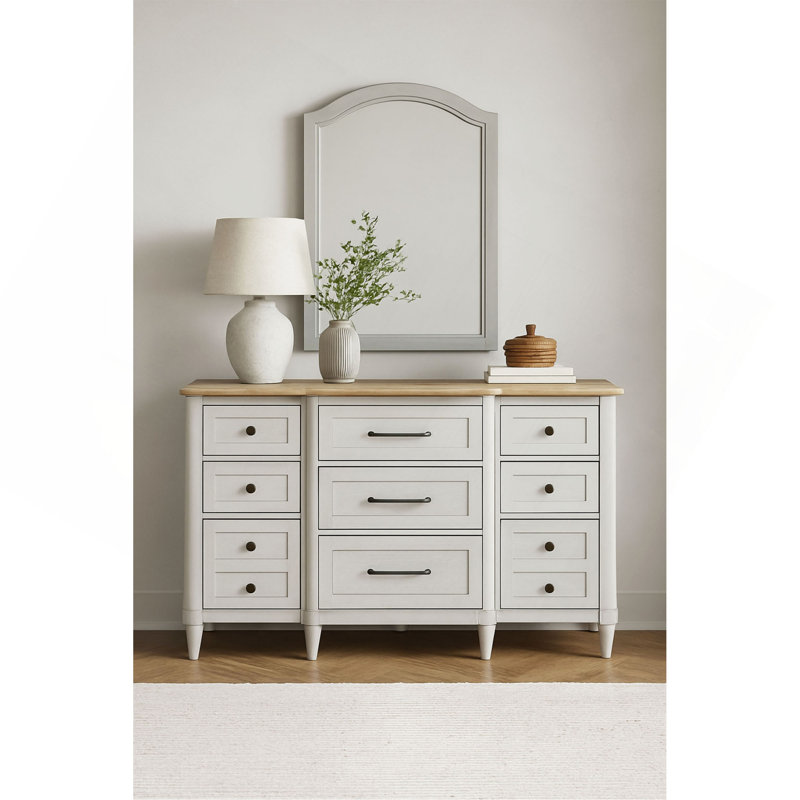 Petite commode et commode