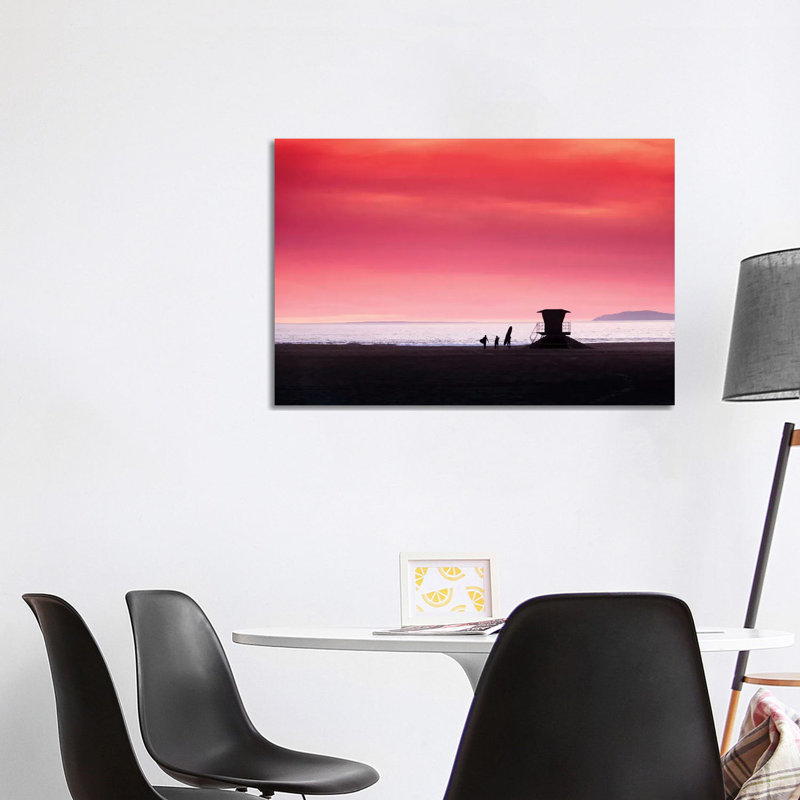 Huntington Beach by Sean Davey - Wrapped Canvas Gallery-Wrapped Canvas Giclée, 101.6 cm H x 66.04 cm W x 3.175 cm D