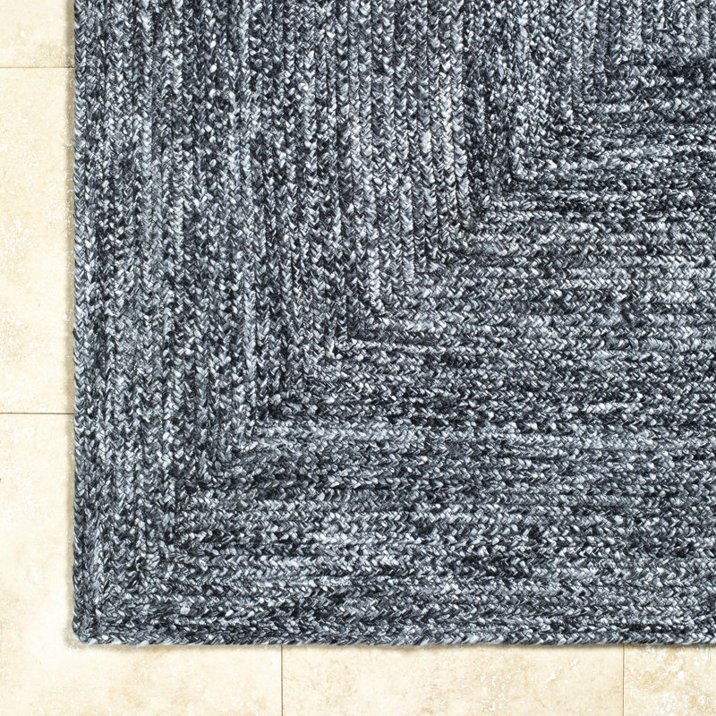 Felker Handmade Indoor Area Rug, Rectangle 2' x 3'