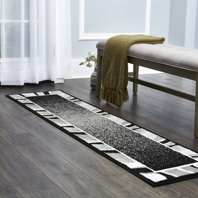 Tapis oriental noir / blanc Vannesa