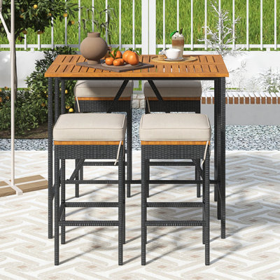 Table de bar et tabourets avec coussins d'extérieur en bois d'acacia | Table de salle à manger en osier de rotin Garden PE | Mobilier de patio toutes saisons | Plateau de table pliable | Ensemble bistro haute