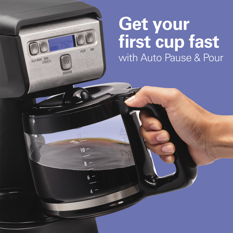 Cafetière programmable compacte 12 tasses Hamilton Beach®