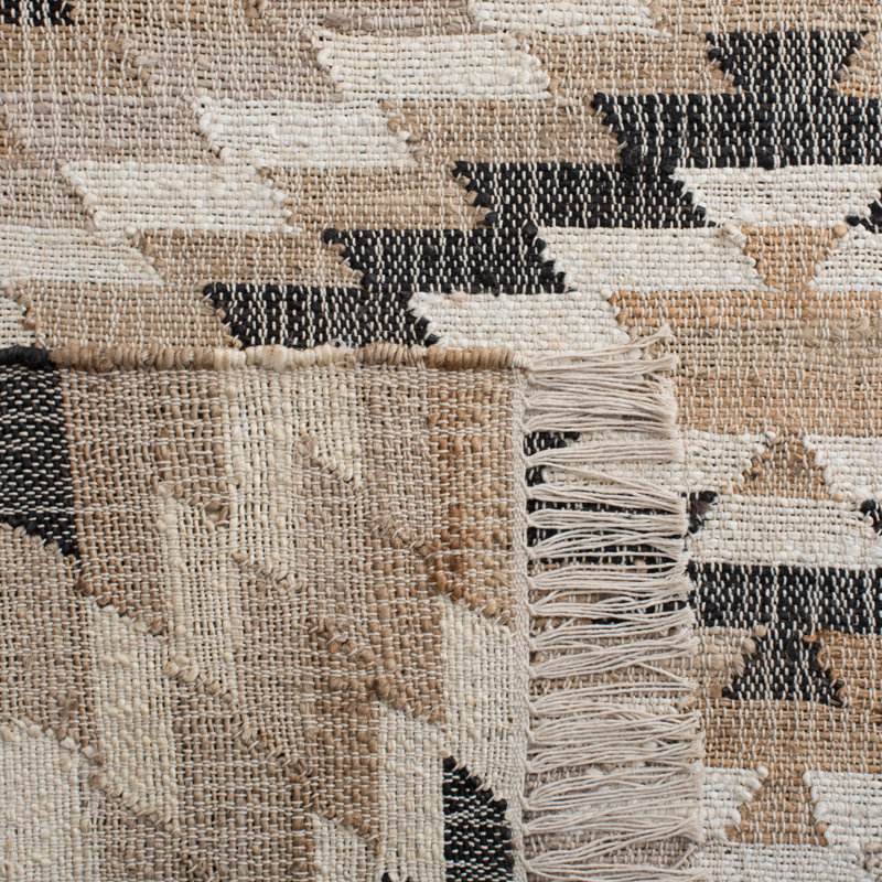 Euscebio Hand Woven Natural/Black Jute/Sisal Rug, Rectangle 8' x 10'