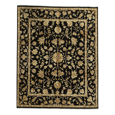 Floral Area Rug in Black