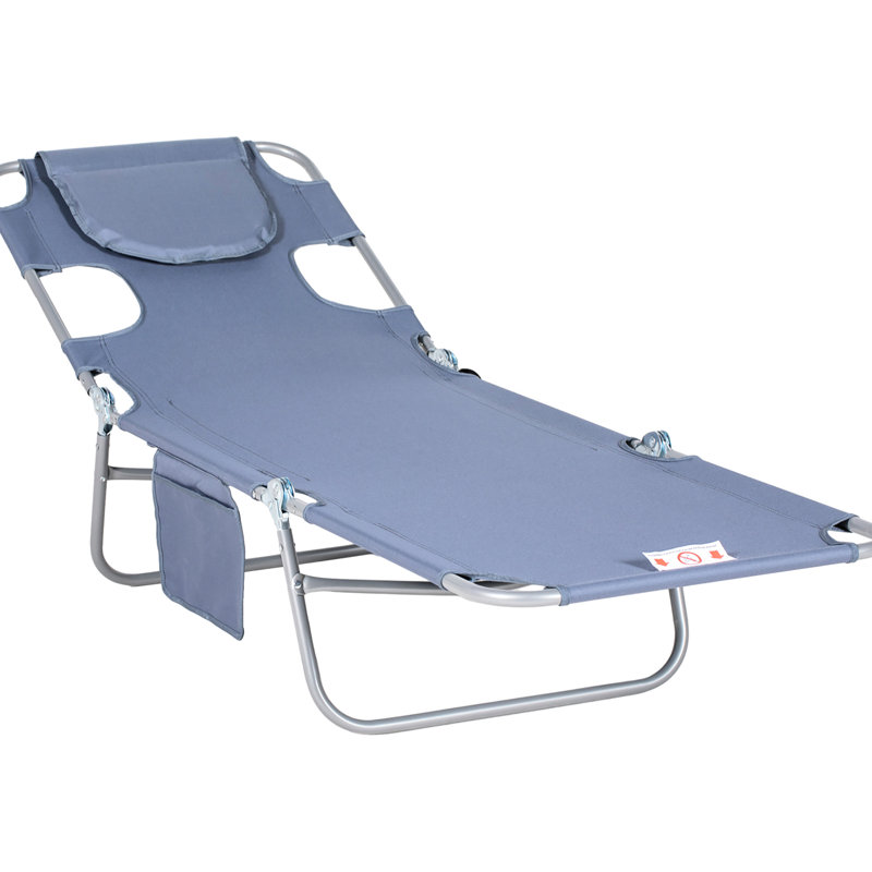 Chaise longue grise au bord de la piscine avec trou pour le visage, fentes pour accoudoirs, oreiller et chaise pliante de jardin pliante 5 positions réglables, fentes et