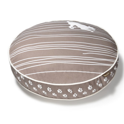 Dog on Wire Round Dog Bed Cover
