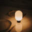 Lampe de table rechargeable moderne sans cordon en verre opale avec DEL intégrée