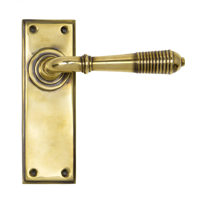 Reeded Lever Latch Set, Aged Brass