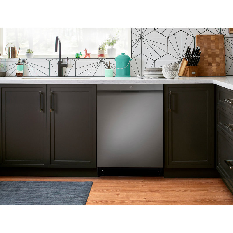 LG Smart Top-Control Dishwasher with 1-Hour Wash & Dry, QuadWash® Pro, and Dynamic Heat Dry, Black Stainless Steel