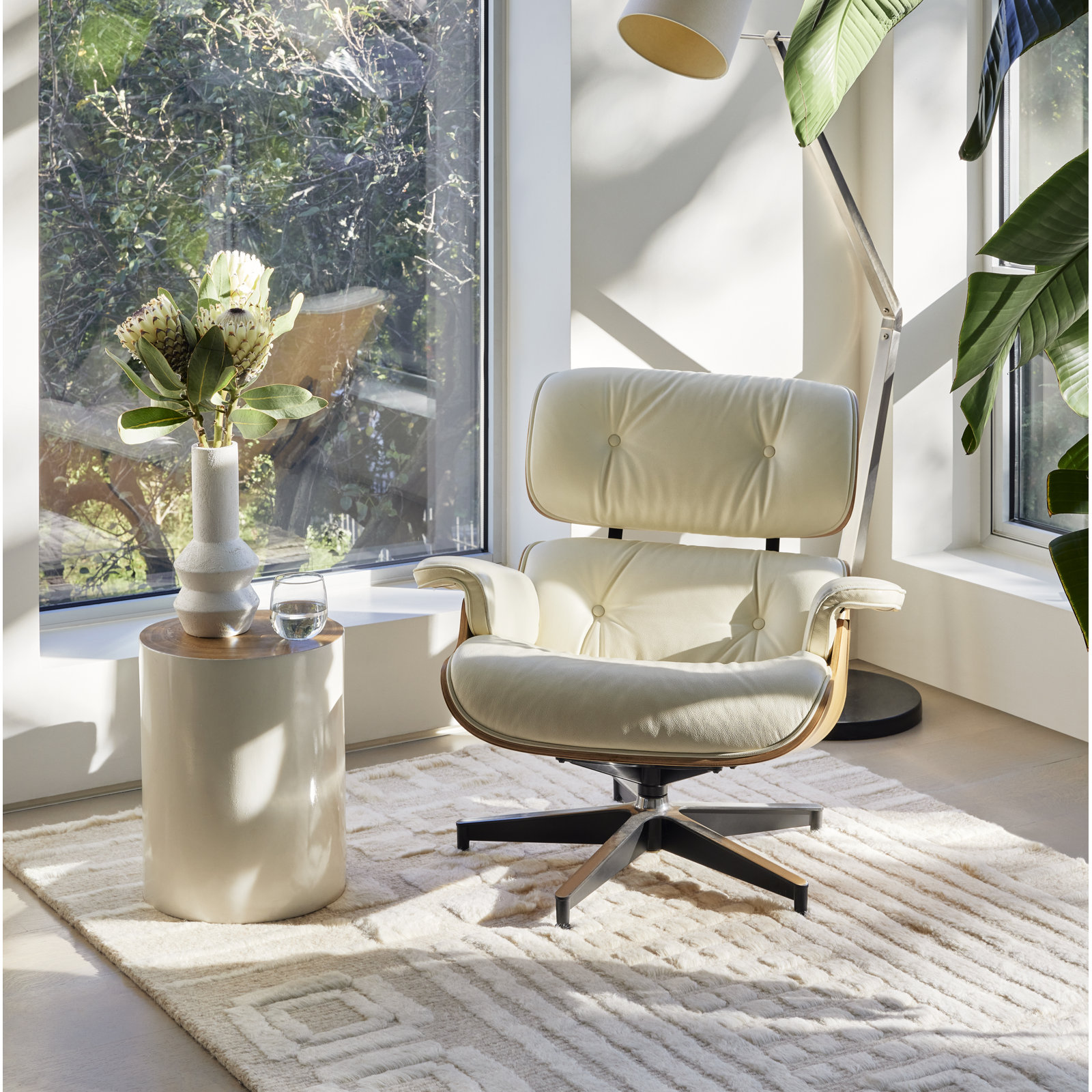 Ivory Hand-Tufted Geometric Rug, Rectange 5' x 8'