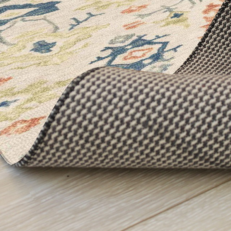 Tapis beige tissé à la machine Myah, Rectangle 2 pi 7 po x 4 pi 11 po