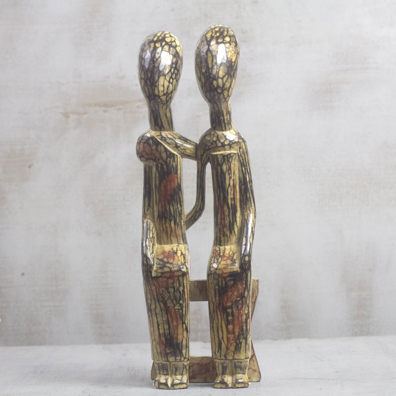 Desmon Figurines & Sculptures