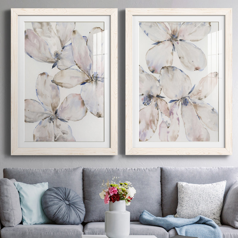 Soft Wind Flowers I - ensemble de 2 reproductions de cadres photo, H 43,5 po x l 17 po x P 1 po, Cadre blanc