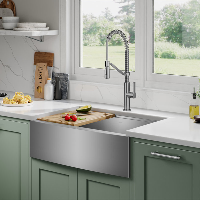 Évier de cuisine KRAUS Kore ™ Workstation Farmhouse, L 30 po x l 20,75 po x H 10 po, Acier Inoxydable