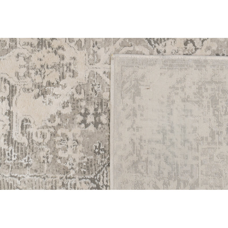 Grisby Oriental Indoor Rug, Rectangle 3'11" x 5'7"