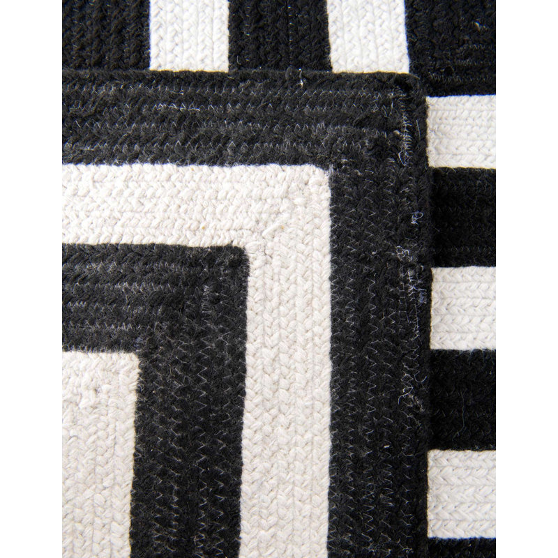 Kozan Geometric Indoor / Outdoor Rug, Runner 2' x 8'