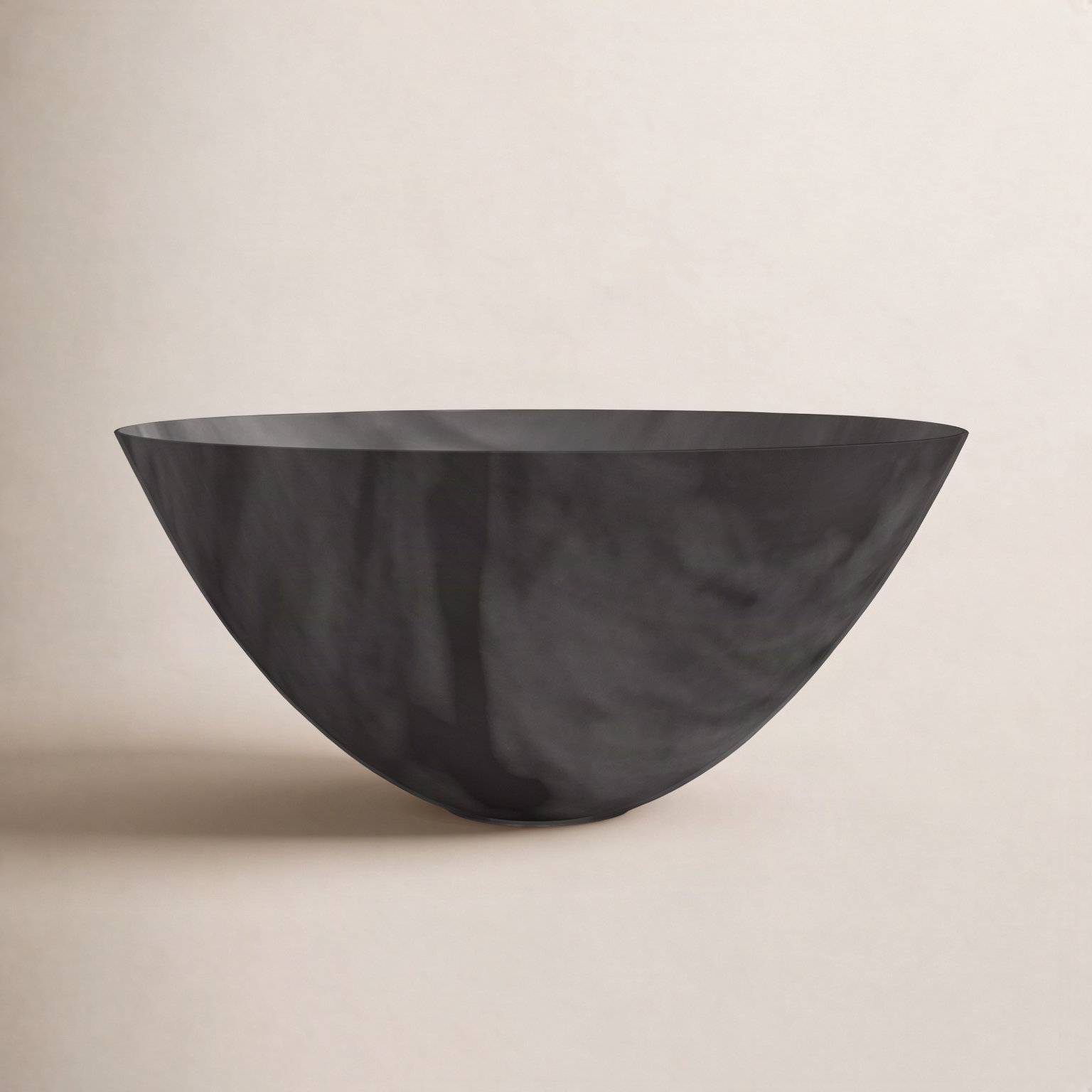Pearla Serving Bowl, Alabaster Black