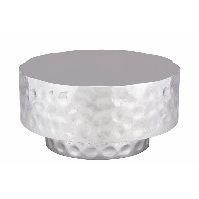 Table de bout élégante en métal avec un savoir-faire exquis pour les intérieurs modernes, H 14,5 po x l 30 po x P 30 po