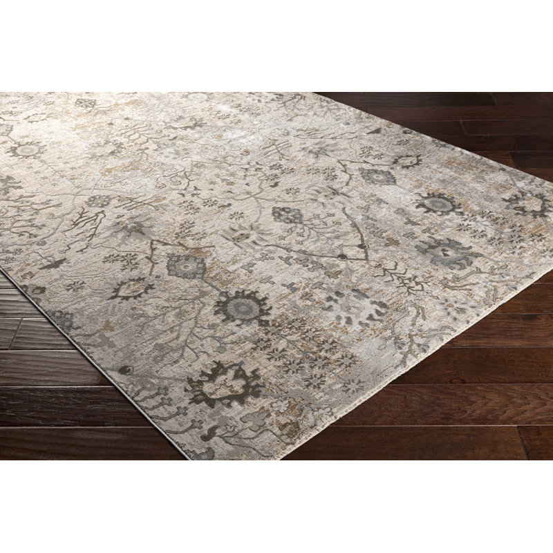 Tapis beige à motif floral Mitchelton, Rectangle 2 pi 7 po x 4 pi