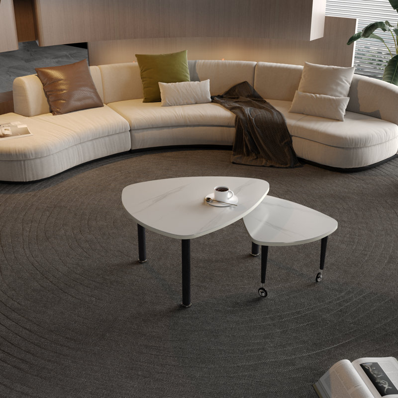 Table basse moderne avec plateau rotatif à 360 degrés et pierre frittée