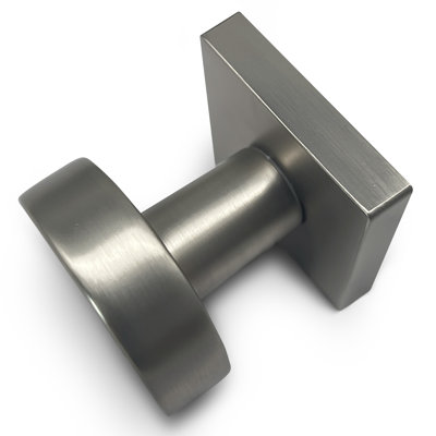 Passage (Hall & Closet) Round Knob
