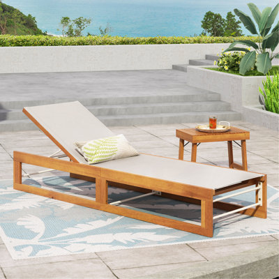 Chaise longue