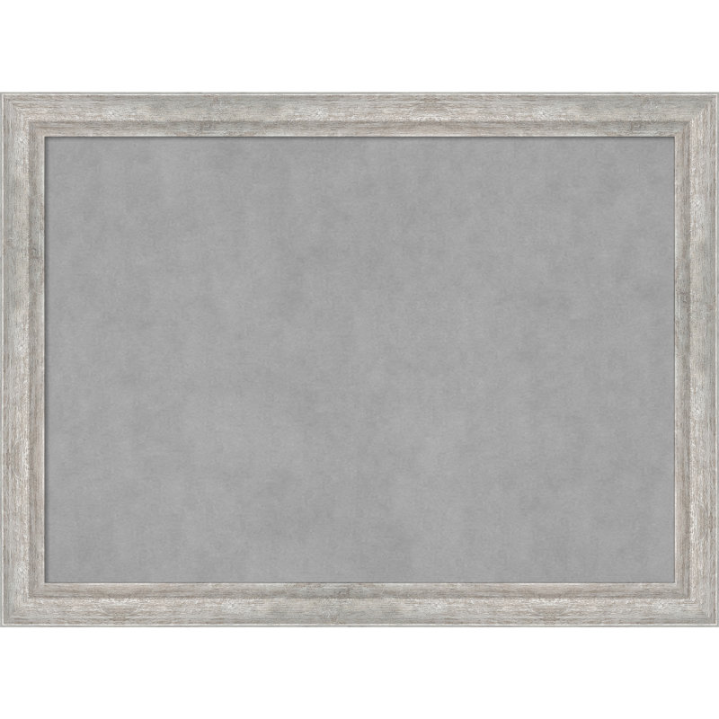 Tableau magnétique angulaire à cadre argenté, H 23 po x l 31 po