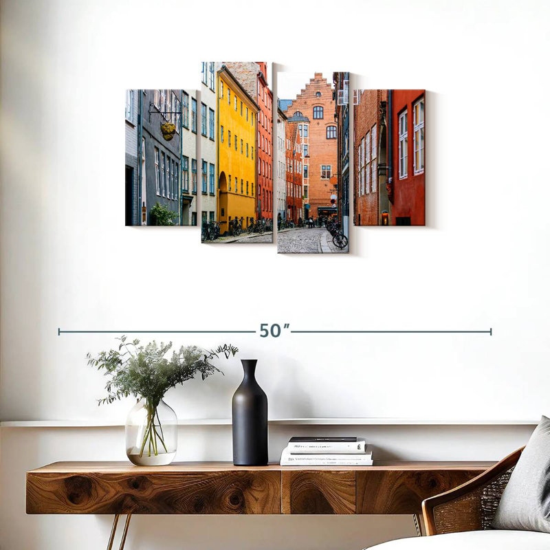 Sirci Street à Copenhague, H 22 po x l 36 po