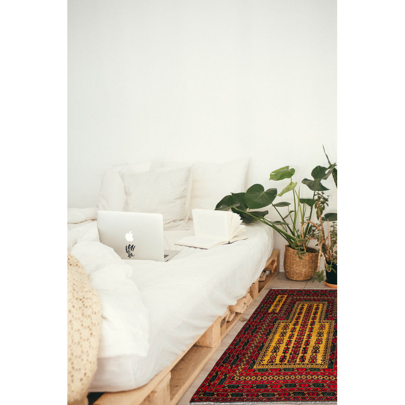 Tapis brun Teimani 2 pi 10 po x 4 pi 7 po