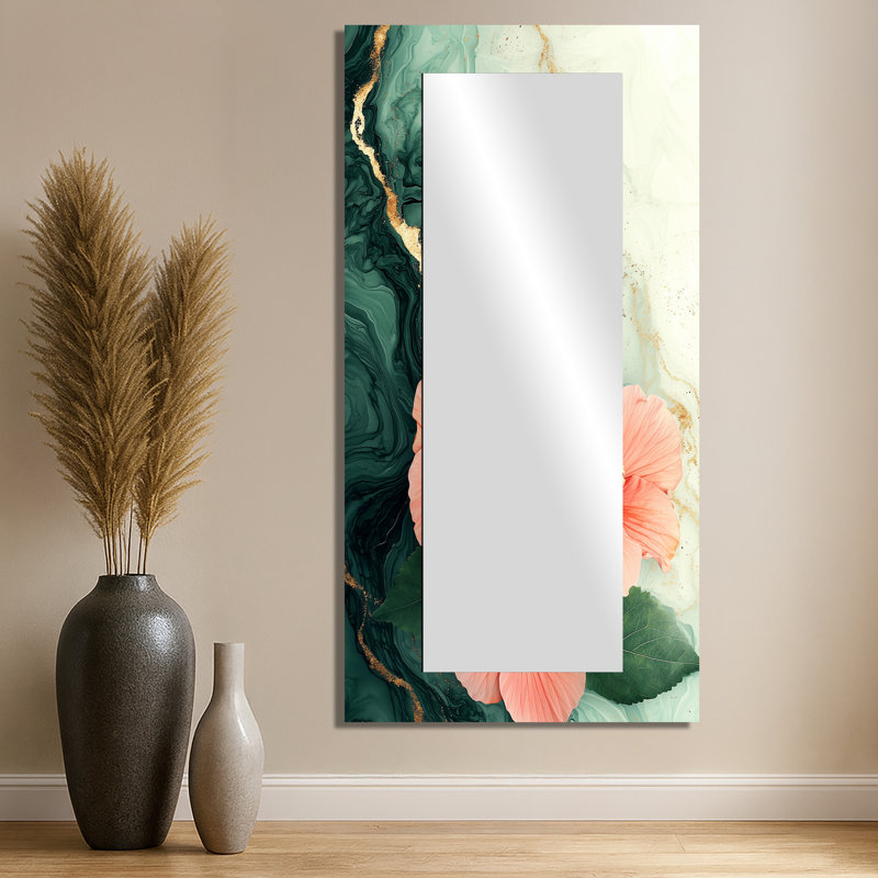 Fleurs d'hibiscus champ sur une pierre émeraude II - miroir floral pour décoration murale - imprimé sur métal, 28 po x 55 po