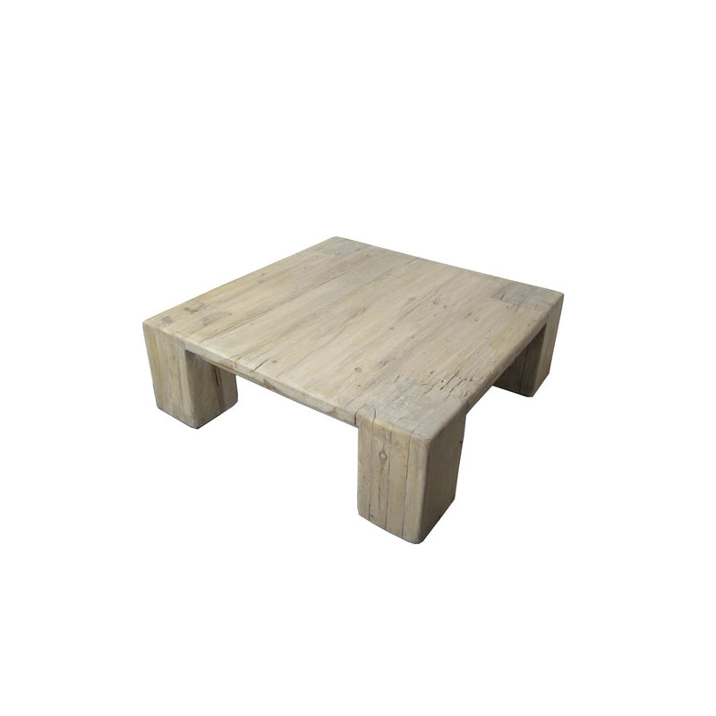 Table basse en bois massif
